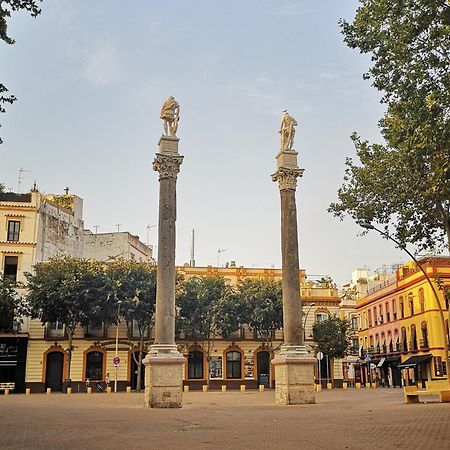 Apartamento En Casco Antiguo - Plaza De La Gavidia Sevilla Kültér fotó