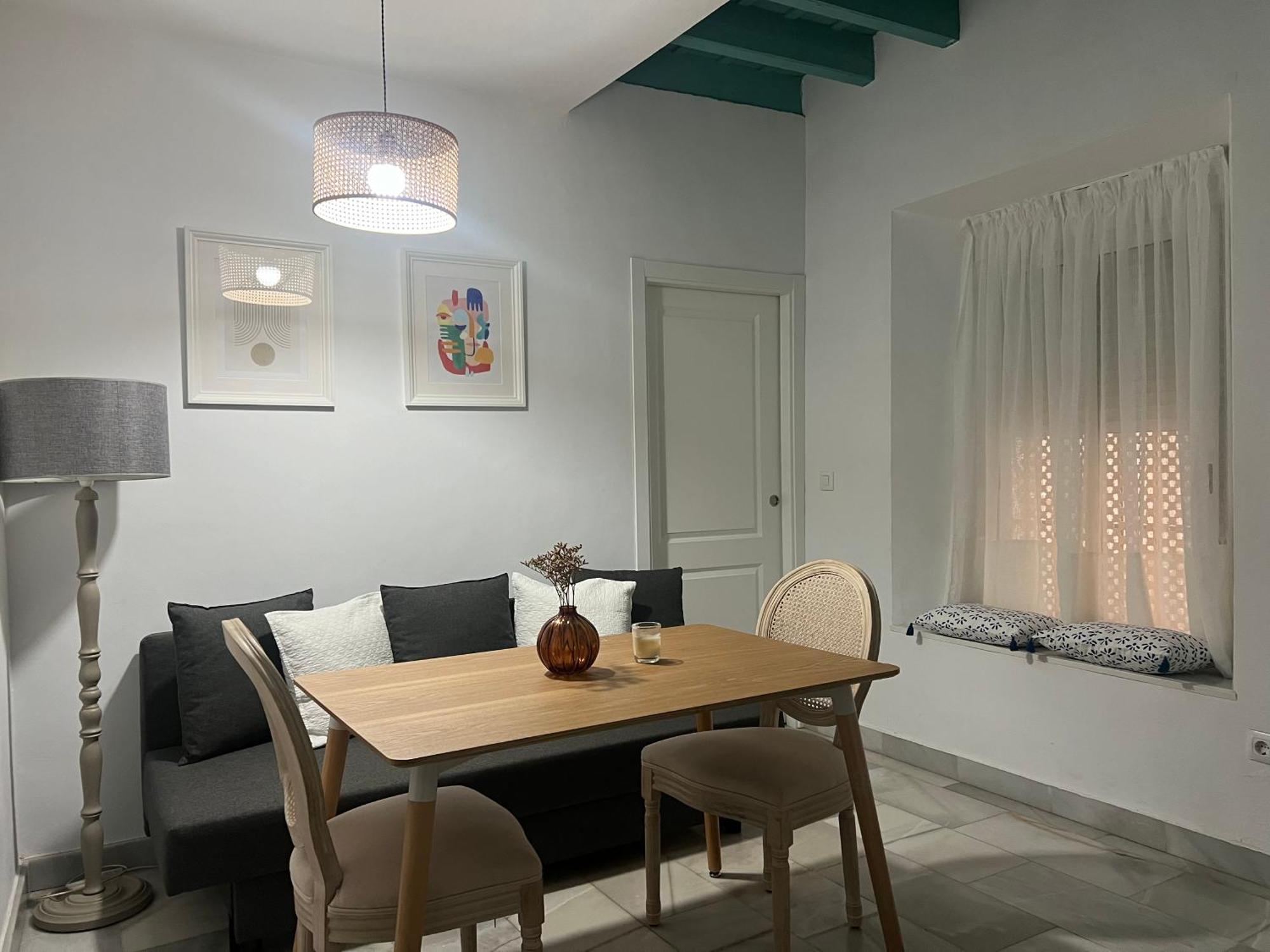 Apartamento En Casco Antiguo - Plaza De La Gavidia Sevilla Kültér fotó