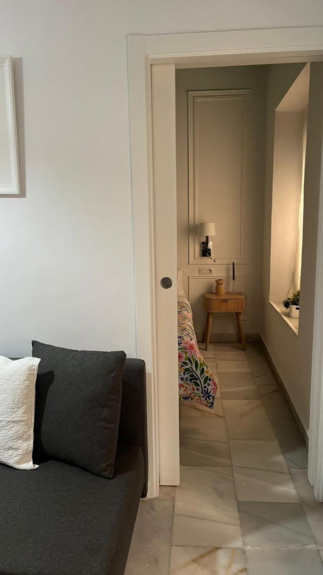 Apartamento En Casco Antiguo - Plaza De La Gavidia Sevilla Kültér fotó