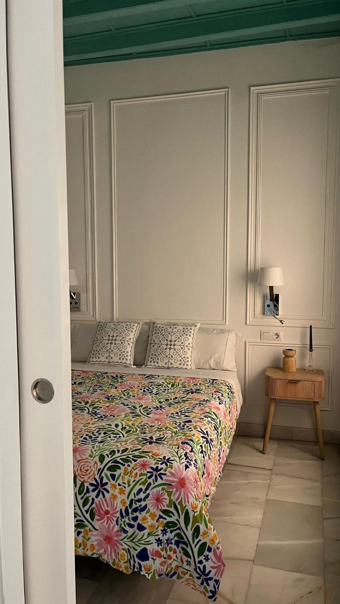 Apartamento En Casco Antiguo - Plaza De La Gavidia Sevilla Kültér fotó